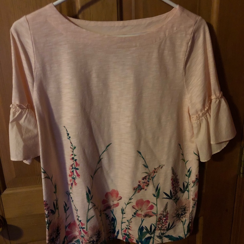 Cotton blouse with beautiful floral print